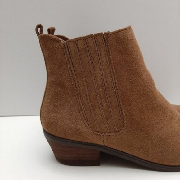 G. H. BASS Chance Genuine Suede Ankle Boots Low Heel Side Zippers Tan Brown Sz 8 - Picture 4 of 16